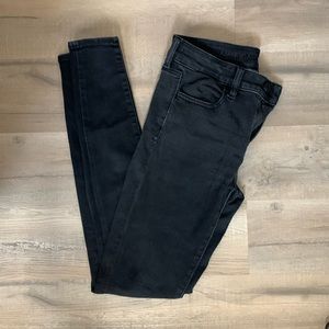 American Eagle black stretch jeggings
